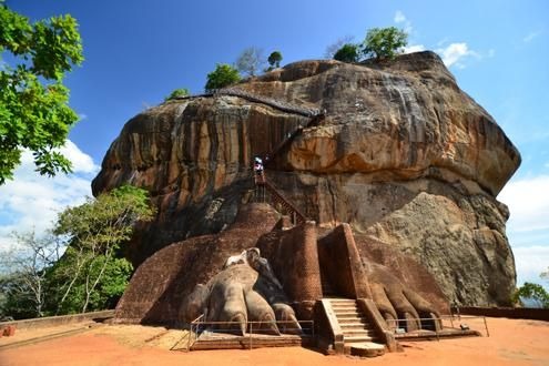 Day 02: Dambulla - Sigiriya Rock fort - Trincomalee